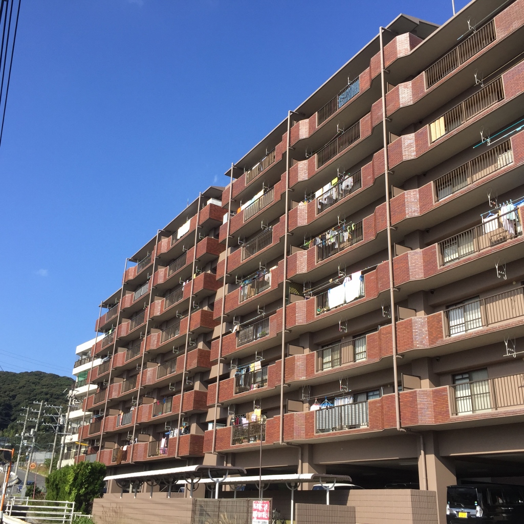 アドバンス長府三島３０２号